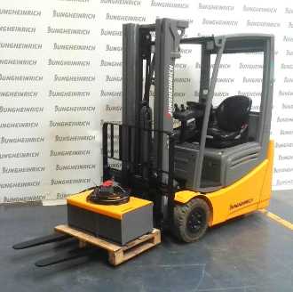 Used Forklift Truck JUNGHEINRICH EFG 215 D-PLT GE 120-464 DZ LI ION ELEKTRO VIERRADFRONTSTAPLER (13072239) backdrop