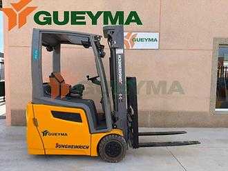 Used Forklift Truck JUNGHEINRICH EFG-215 ELEKTRO DREIRADFRONTSTAPLER (13050278) backdrop