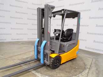 Used Forklift Truck JUNGHEINRICH EFG 215 MP GE 115-440 DZ ELEKTRO VIERRADFRONTSTAPLER (12978578) backdrop
