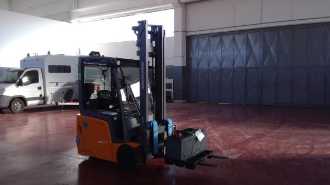 Used Forklift Truck JUNGHEINRICH EFG 215 SP GE 115-400 ZT ELEKTRO VIERRADFRONTSTAPLER (13015164) backdrop