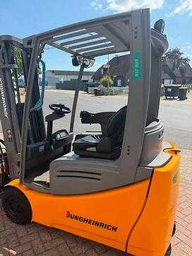 Used Forklift Truck JUNGHEINRICH EFG 216 ELEKTRO DREIRADFRONTSTAPLER (13057904)