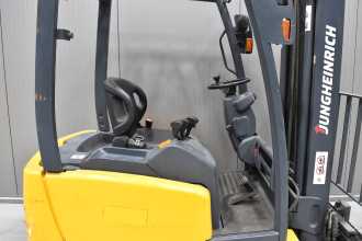 Used Forklift Truck JUNGHEINRICH EFG 216 kn /56422/ ELEKTRO DREIRADFRONTSTAPLER (13064248)