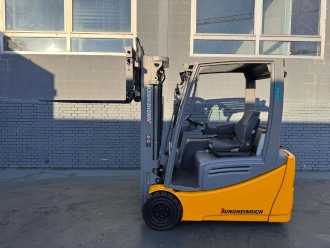 Used Forklift Truck JUNGHEINRICH EFG 218 Baujahr 2017/ Stunden 7138 HH 3100 ELEKTRO DREIRADFRONTSTAPLER (13008634)