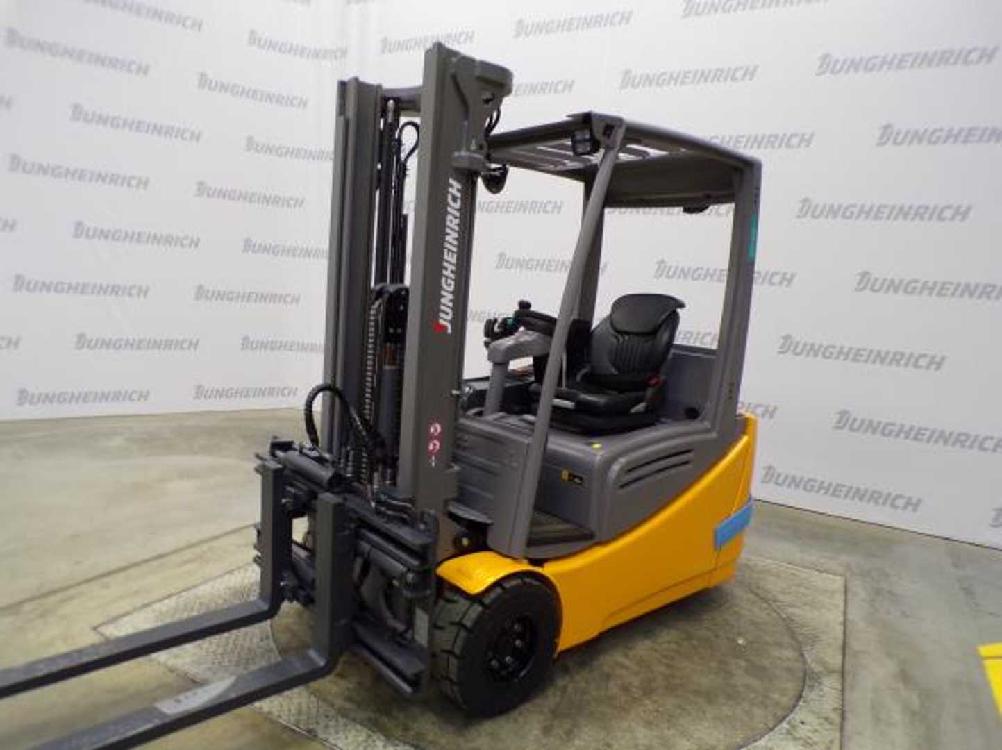 Used Forklift Truck JUNGHEINRICH EFG 218 SP G+ZVG 160-310 ZZ ELEKTRO VIERRADFRONTSTAPLER (12927277)