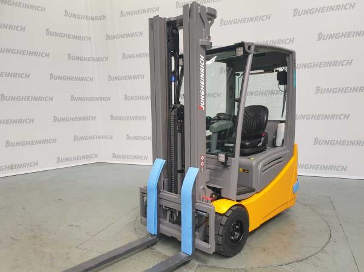 Used Forklift Truck JUNGHEINRICH EFG 218k SP GE 115-500 DZ ELEKTRO VIERRADFRONTSTAPLER (13064370)