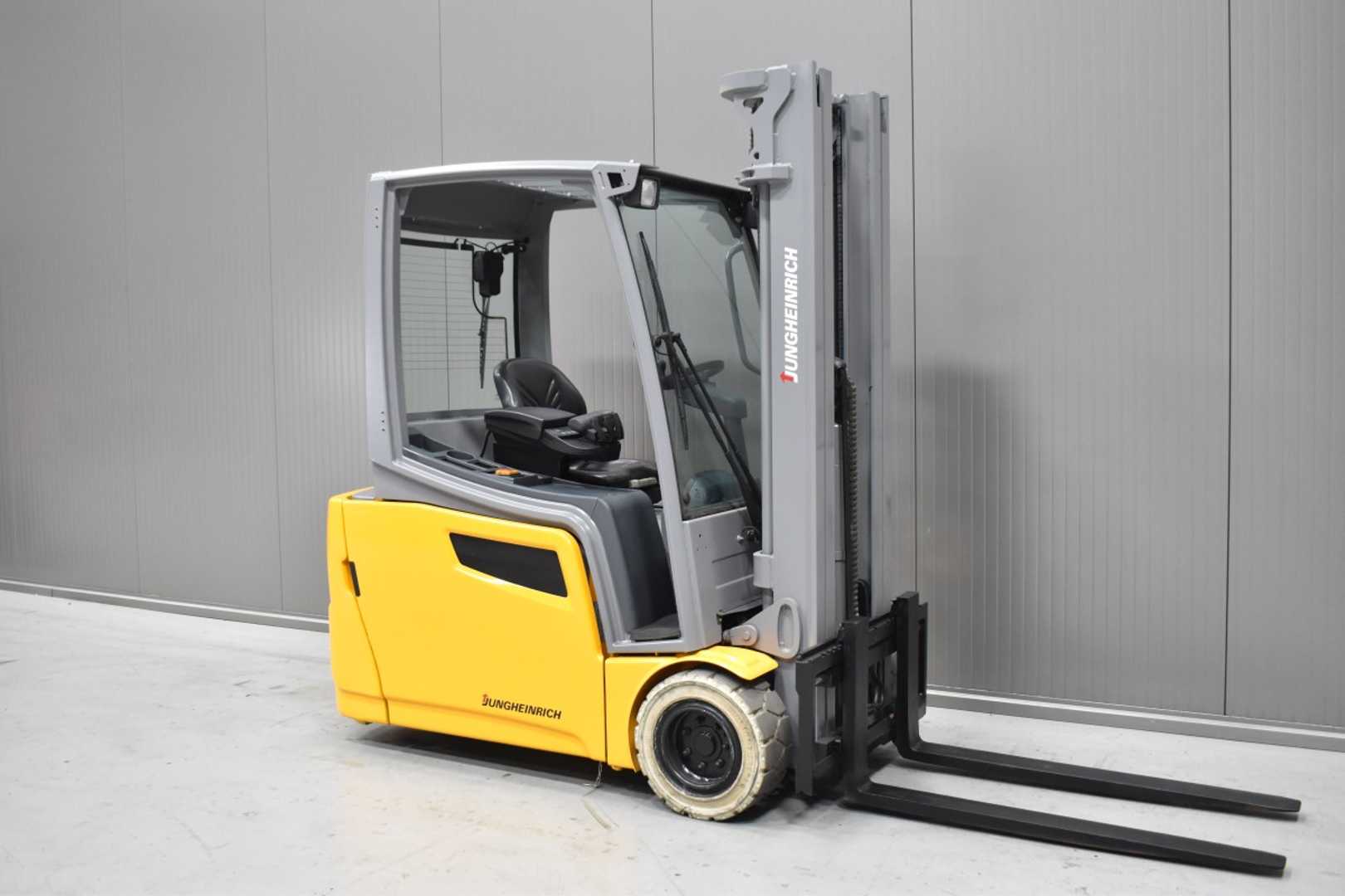 Used Forklift Truck JUNGHEINRICH EFG 220 /57706/ ELEKTRO DREIRADFRONTSTAPLER (13037860)