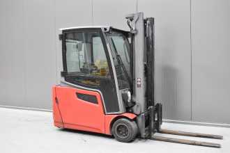 Used Forklift Truck JUNGHEINRICH EFG 220 /57918/ ELEKTRO DREIRADFRONTSTAPLER (13041110) backdrop