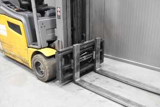 Used Forklift Truck JUNGHEINRICH EFG 220 /58578/ ELEKTRO DREIRADFRONTSTAPLER (13066423)