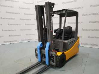 Used Forklift Truck JUNGHEINRICH EFG 220 GE120 464DZ ELEKTRO VIERRADFRONTSTAPLER (12996841) backdrop