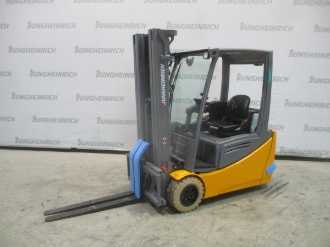 Used Forklift Truck JUNGHEINRICH EFG 220 MP G+E 115-480 DZ ELEKTRO VIERRADFRONTSTAPLER (13064364) backdrop