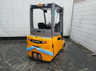 Used Forklift Truck JUNGHEINRICH EFG 220 SP GE 115 464 DZ ELEKTRO VIERRADFRONTSTAPLER (13055944) backdrop