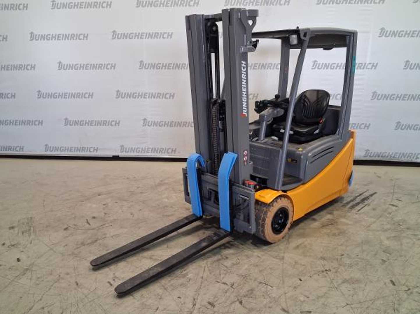 Used Forklift Truck JUNGHEINRICH EFG 220 SP GE 115-464 DZ ELEKTRO VIERRADFRONTSTAPLER (13064367)