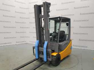 Used Forklift Truck JUNGHEINRICH EFG 220 SP GE 115-550 DZ ELEKTRO VIERRADFRONTSTAPLER (13060884) backdrop