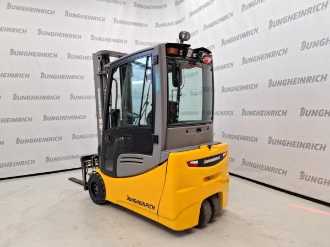 Used Forklift Truck JUNGHEINRICH EFG 220 SP ZVG G120 500 DZ ELEKTRO VIERRADFRONTSTAPLER (13043439) backdrop