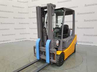 Used Forklift Truck JUNGHEINRICH EFG 316 SP GE 115-440 DZ ELEKTRO VIERRADFRONTSTAPLER (13060881) backdrop