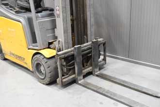 Used Forklift Truck JUNGHEINRICH EFG 320 /58567/ ELEKTRO VIERRADFRONTSTAPLER (13064593)
