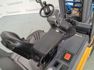 Used Forklift Truck JUNGHEINRICH EFG 320 SP GE 115-400 ZT ELEKTRO VIERRADFRONTSTAPLER (13060318)