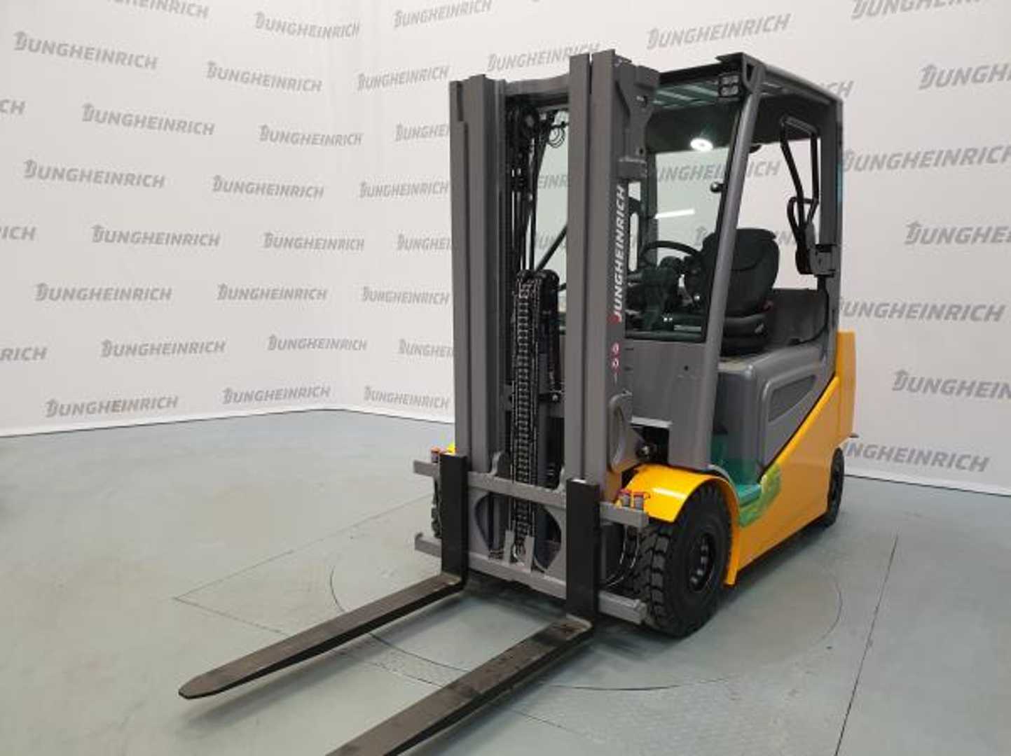 Used Forklift Truck JUNGHEINRICH EFG 425 MP G 115-440 DZ ELEKTRO VIERRADFRONTSTAPLER (13073352)