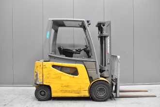 Used Forklift Truck JUNGHEINRICH EFG 425 k /57434/ ELEKTRO VIERRADFRONTSTAPLER (13064234)