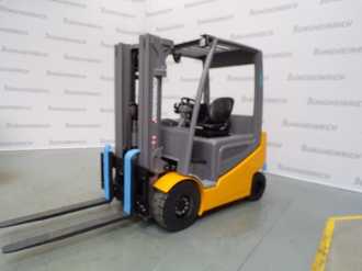 Used Forklift Truck JUNGHEINRICH EFG 430k SP GE 115-440 DZ ELEKTRO VIERRADFRONTSTAPLER (13031783) backdrop