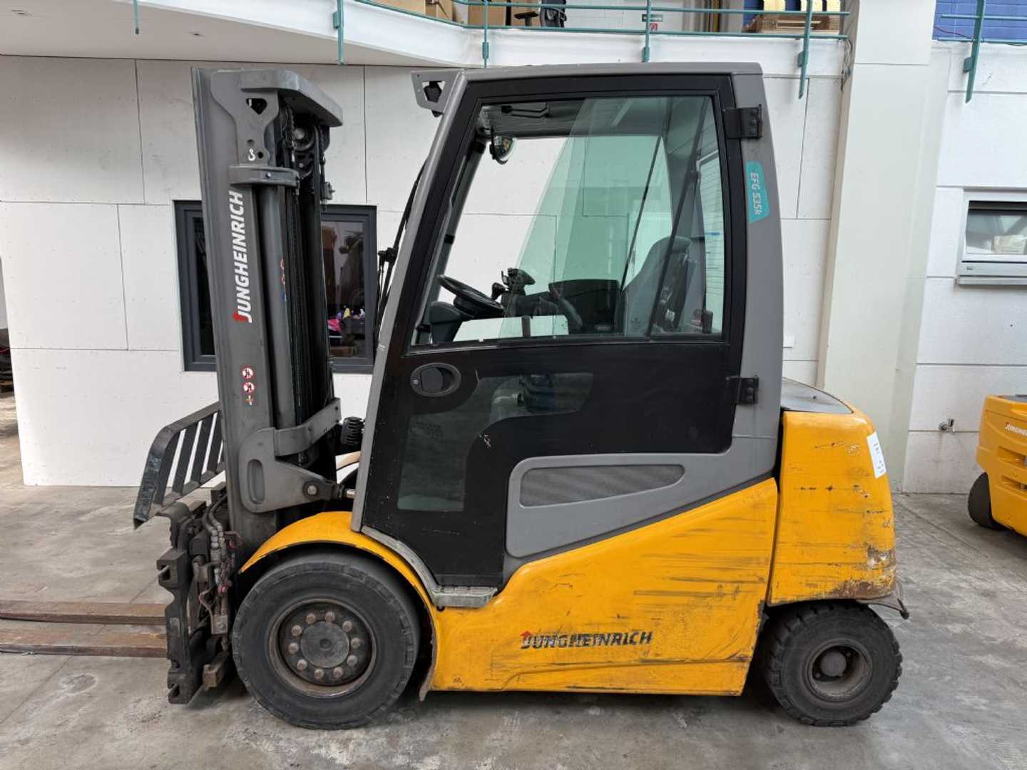 Used Forklift Truck JUNGHEINRICH EFG 535 / 5323 Std. ELEKTRO VIERRADFRONTSTAPLER (13058019)