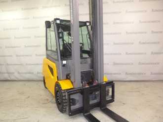 Used Forklift Truck JUNGHEINRICH EFG 540s SP G 120-650 ZT ELEKTRO VIERRADFRONTSTAPLER (13029045) backdrop