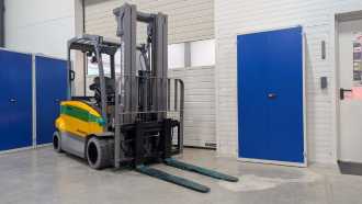 Used Forklift Truck JUNGHEINRICH EFG BC 330 Ausstellungsstück ELEKTRO VIERRADFRONTSTAPLER (13070494)