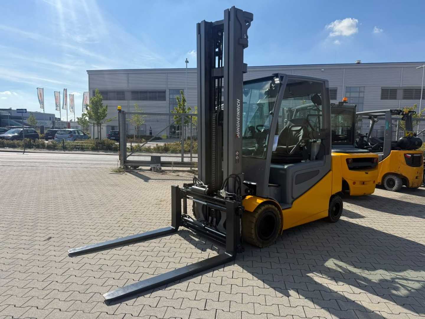 Used Forklift Truck JUNGHEINRICH EFG S 30s Baujahr 2019/ Stunden 6003 HH 6500 ELEKTRO VIERRADFRONTSTAPLER (13064199)