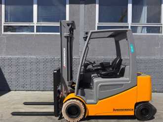 Used Forklift Truck JUNGHEINRICH EFG S30 Baujahr 2017/ TRIPLEX Stunden 3819 ELEKTRO VIERRADFRONTSTAPLER (13046055)