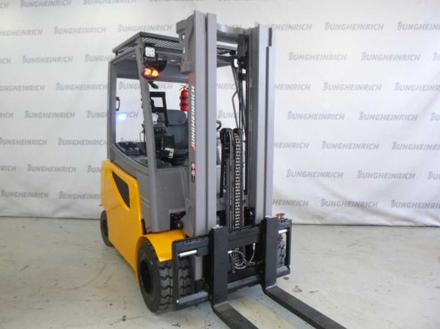Used Forklift Truck JUNGHEINRICH EFG S30 SP GE 120-500 DZ ELEKTRO VIERRADFRONTSTAPLER (13060894)