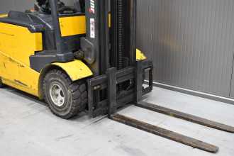 Used Forklift Truck JUNGHEINRICH EFG-VAC 22 /54587/ ELEKTRO VIERRADFRONTSTAPLER (12981664)