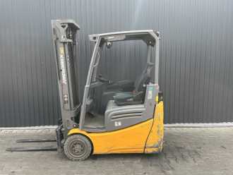 Used Forklift Truck JUNGHEINRICH EFG213 ELEKTRO DREIRADFRONTSTAPLER (13040749)