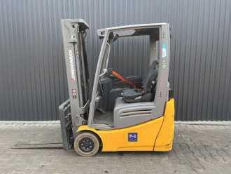 Used Forklift Truck JUNGHEINRICH EFG215 ELEKTRO DREIRADFRONTSTAPLER (13040097)