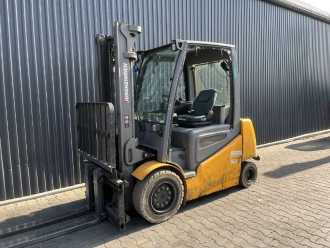 Used Forklift Truck JUNGHEINRICH EFG535 ELEKTRO VIERRADFRONTSTAPLER (13028714) backdrop