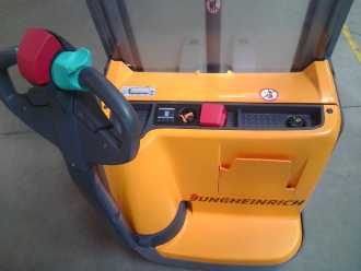 Used Forklift Truck JUNGHEINRICH EJC 110 115-250 ZT ELEKTRO HOCHHUBWAGENDEICHSEL (13041159)