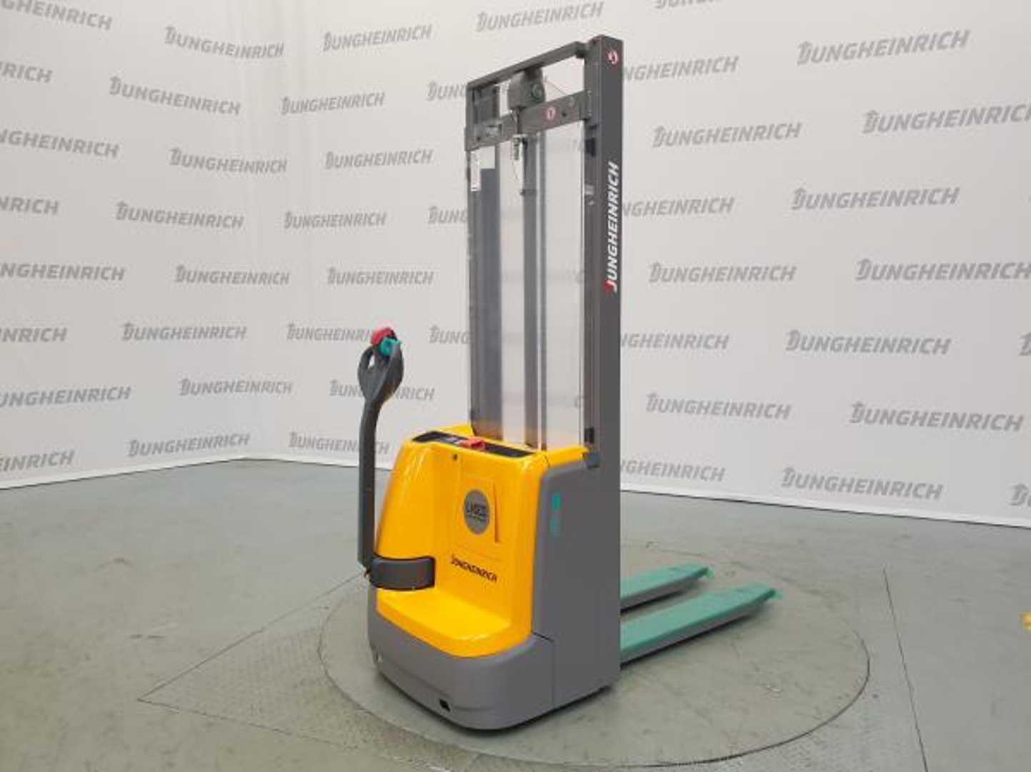 Used Forklift Truck JUNGHEINRICH EJC 110 Li 115-360 ZT ELEKTRO HOCHHUBWAGENDEICHSEL (13060918)