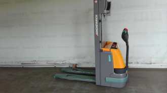 Used Forklift Truck JUNGHEINRICH EJC 112 115 290 ZT ELEKTRO HOCHHUBWAGENDEICHSEL (13064673) backdrop