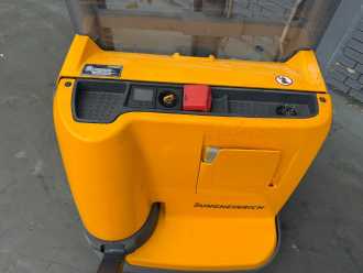 Used Forklift Truck JUNGHEINRICH EJC 112 Baujahr 2017 Hubhöhe 2900 Ladegerät Integriert ELEKTRO HOCHHUBWAGENDEICHSEL (13065995)
