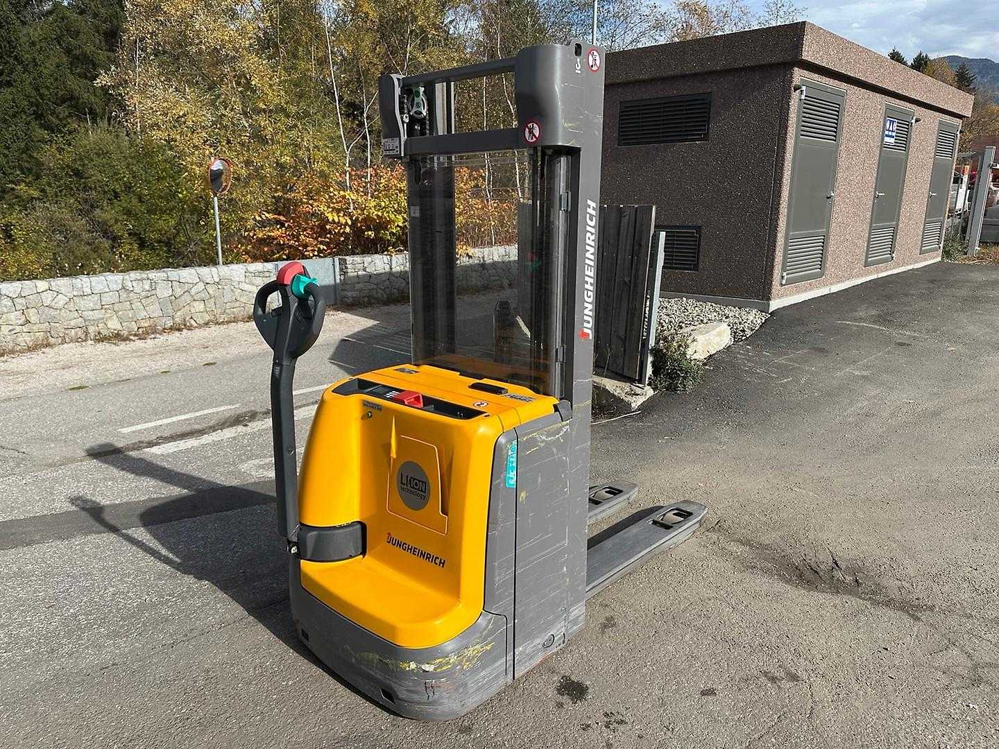 Used Forklift Truck JUNGHEINRICH EJC 112zi - 430DZ ELEKTRO HOCHHUBWAGENDEICHSEL (13076156)