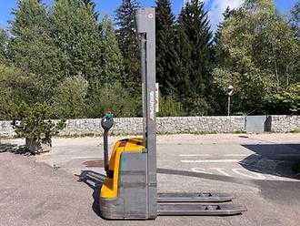 Used Forklift Truck JUNGHEINRICH EJC 212 - 410ZT ELEKTRO HOCHHUBWAGENDEICHSEL (13062264)