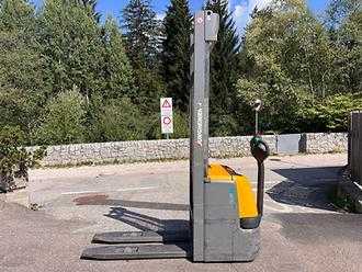 Used Forklift Truck JUNGHEINRICH EJC 212 - 410ZT ELEKTRO HOCHHUBWAGENDEICHSEL (13062264)