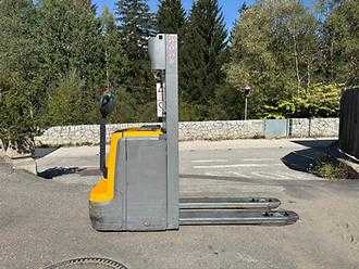 Used Forklift Truck JUNGHEINRICH EJC 212z - 250ZT ELEKTRO HOCHHUBWAGENDEICHSEL (13071453)
