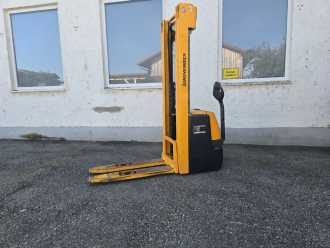 Used Forklift Truck JUNGHEINRICH EJC 214 115 535 DZ ELEKTRO HOCHHUBWAGENDEICHSEL (13070526) backdrop