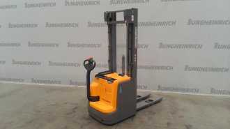 Used Forklift Truck JUNGHEINRICH EJC 214 115-535 DZ ELEKTRO HOCHHUBWAGENDEICHSEL (13071902) backdrop