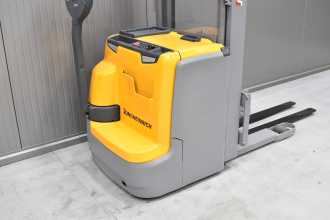 Used Forklift Truck JUNGHEINRICH EJC 214 /53373/ ELEKTRO HOCHHUBKOMMISSIONIERER (13011748)