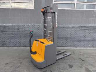 Used Forklift Truck JUNGHEINRICH EJC 214 Baujahr 2016/ Triplex 5,35M/ Stunden 3319 ELEKTRO HOCHHUBWAGENDEICHSEL (13074502)