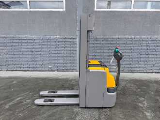 Used Forklift Truck JUNGHEINRICH EJC 214 Baujahr 2020 HH 2,9M Gabellänge 1 Meter ELEKTRO HOCHHUBWAGENDEICHSEL (13064542)
