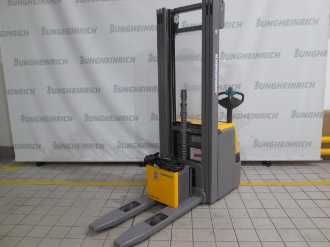 Used Forklift Truck JUNGHEINRICH EJC 214 G 115-535 DZ Li-Ion ELEKTRO HOCHHUBWAGENDEICHSEL (13037982) backdrop