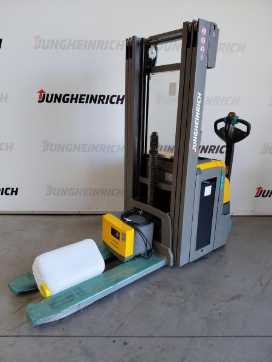 Used Forklift Truck JUNGHEINRICH EJC 214z 115-430 DZ ELEKTRO HOCHHUBWAGENDEICHSEL (13034975) backdrop