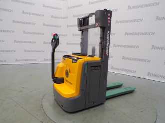 Used Forklift Truck JUNGHEINRICH EJC 214z Li 115-250 ZZ ELEKTRO HOCHHUBWAGENDEICHSEL (13068955) backdrop